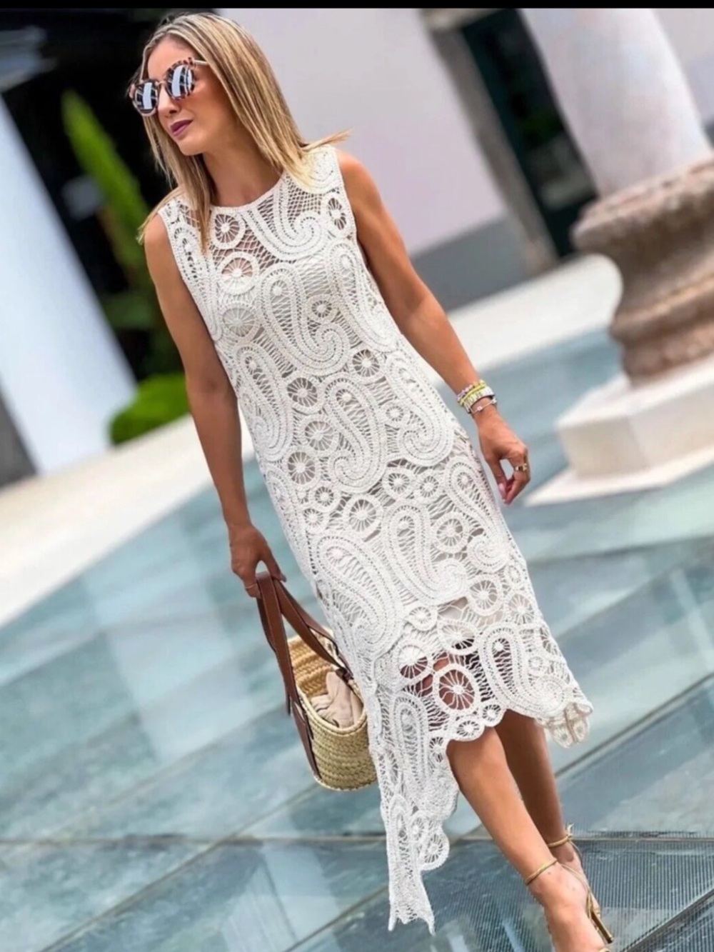NWT Gorgeous and unique ZARA crochet dress size XS